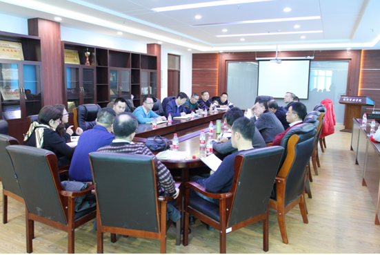 437ccm必赢国际首页欢迎您召开教师座谈会